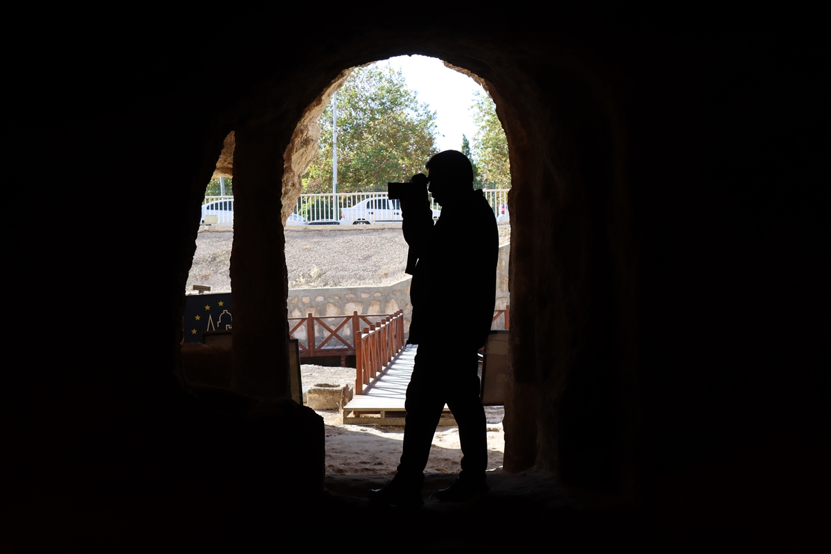 Şanlıurfa'nın güzelliklerini 30 yıldır deklanşöre basarak ölümsüzleştiriyor