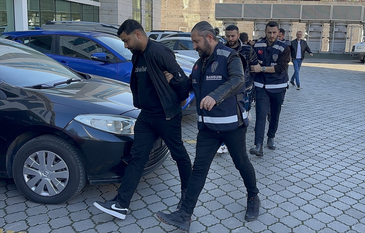 Samsun'da 2 kişinin yaralandığı silahlı saldırıya ilişkin 7 zanlı adliyeye sevk edildi