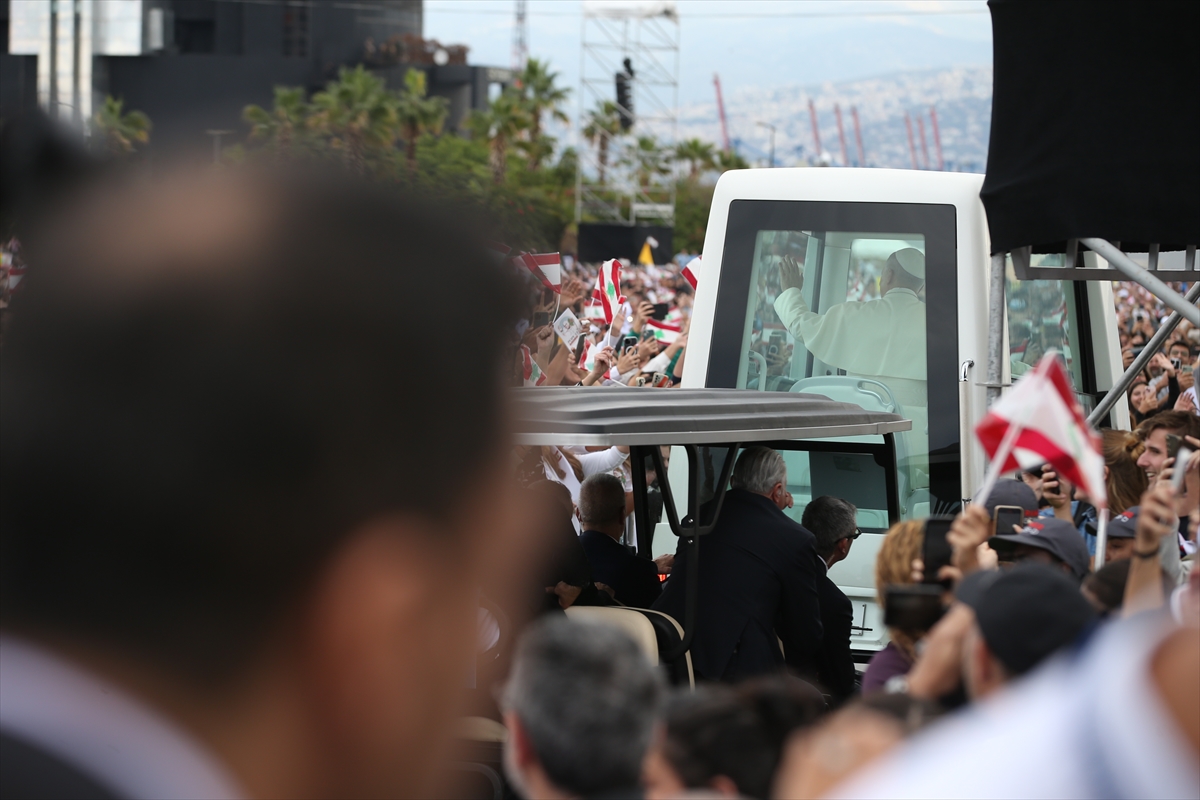 Papa 14. Leo, Beyrut Limanı'nda 2020'deki patlamada hayatını kaybedenler için dua etti