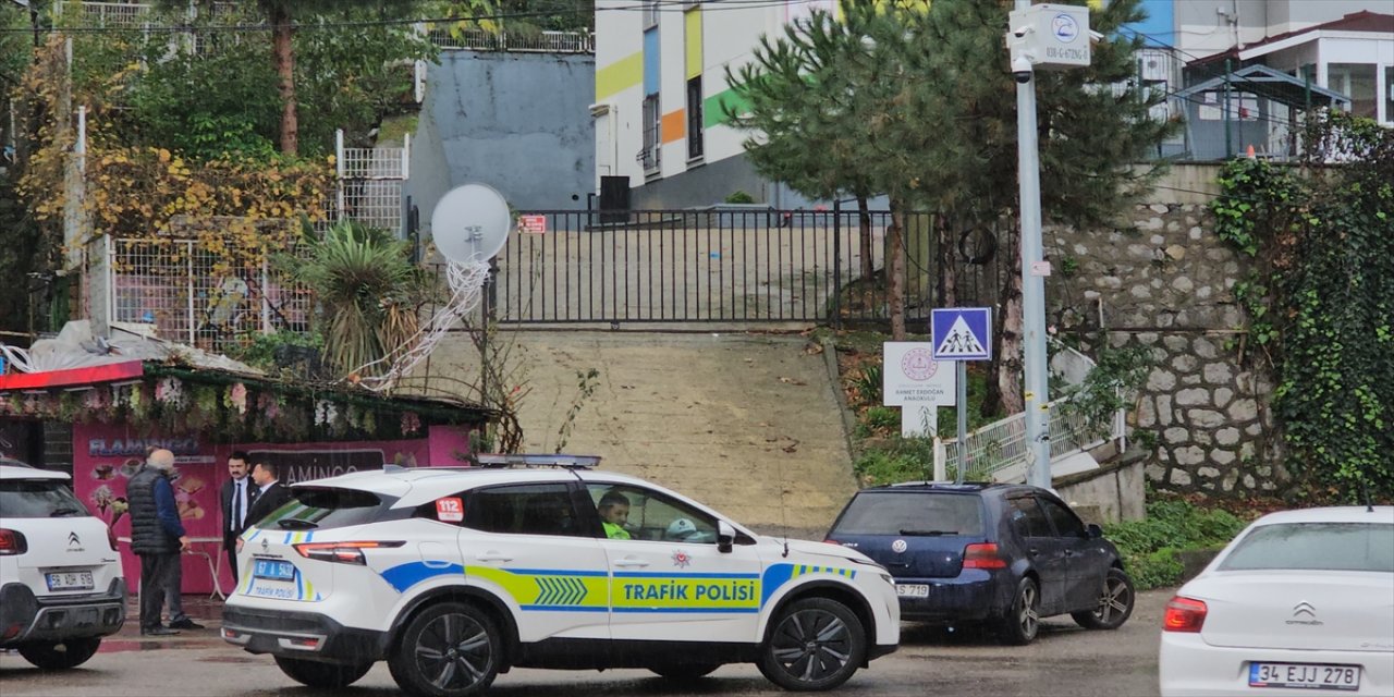 Zonguldak'ta Kamyonetin Çarpmasıyla Hayatını Kaybeden 4 Yaşındaki Çocuk Toprağa Verildi