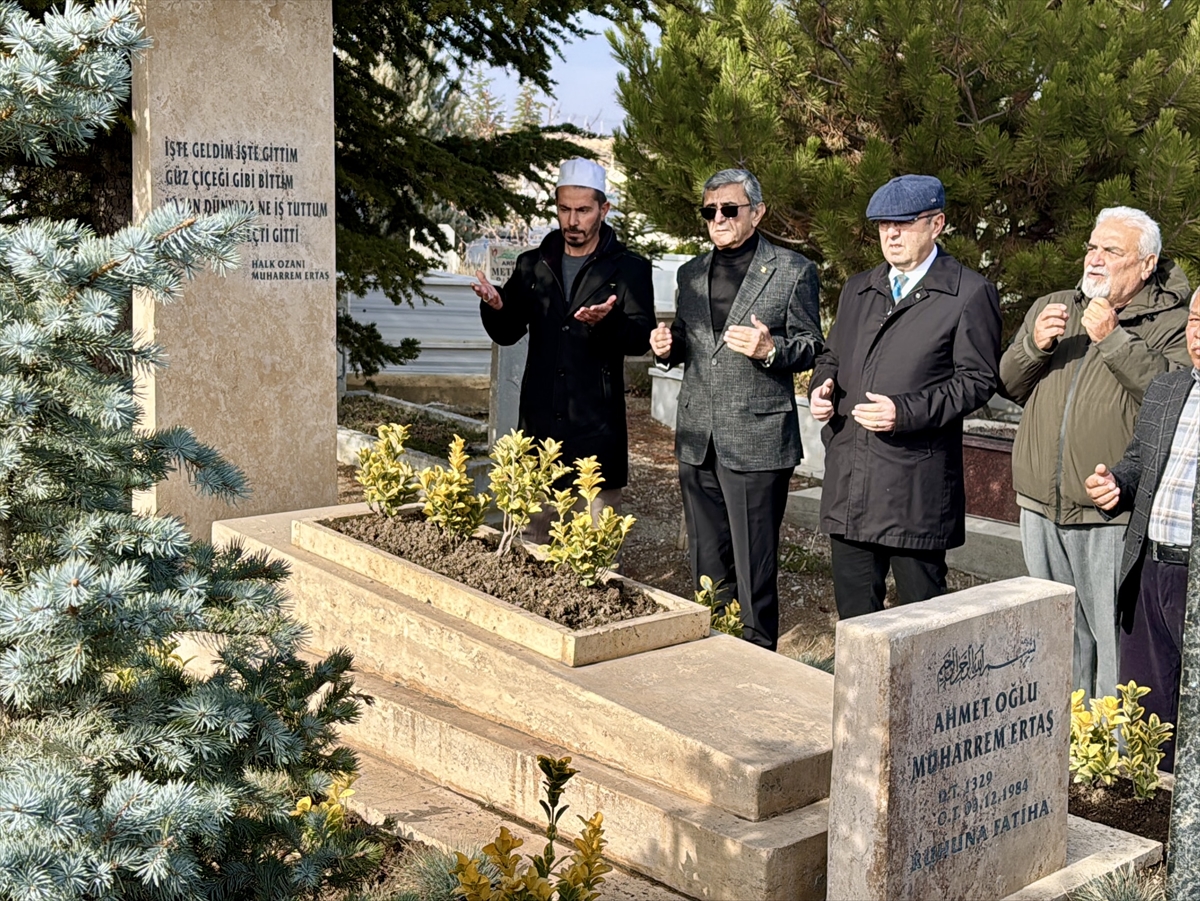 Bozlak ustası Muharrem Ertaş vefatının 41. yılında anıldı