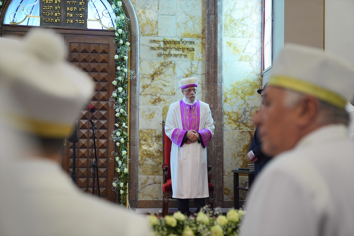 Türkiye Hahambaşısı David Sivi için göreve kutsama töreni yapıldı