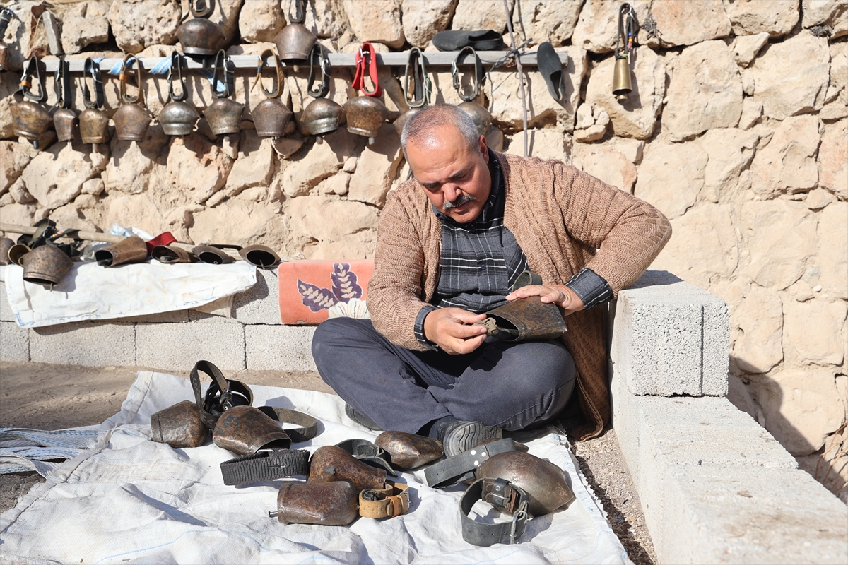 Eski çobanın sıra dışı çan koleksiyonu