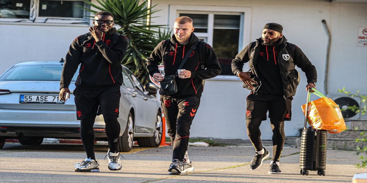 Samsunspor, Galatasaray maçı hazırlıklarını tamamlayıp İstanbul’a gitti