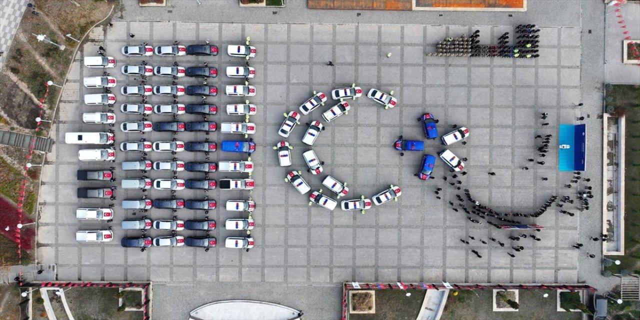 Elazığ’da emniyet ve jandarmaya 84 yeni araç törenle hizmete alındı