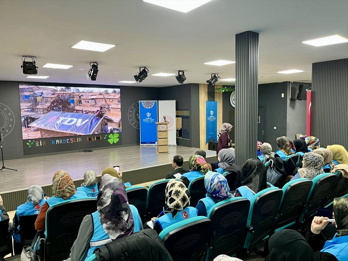 TDV kadın kolları gönüllüleri Antalya'daki motivasyon kampında buluştu