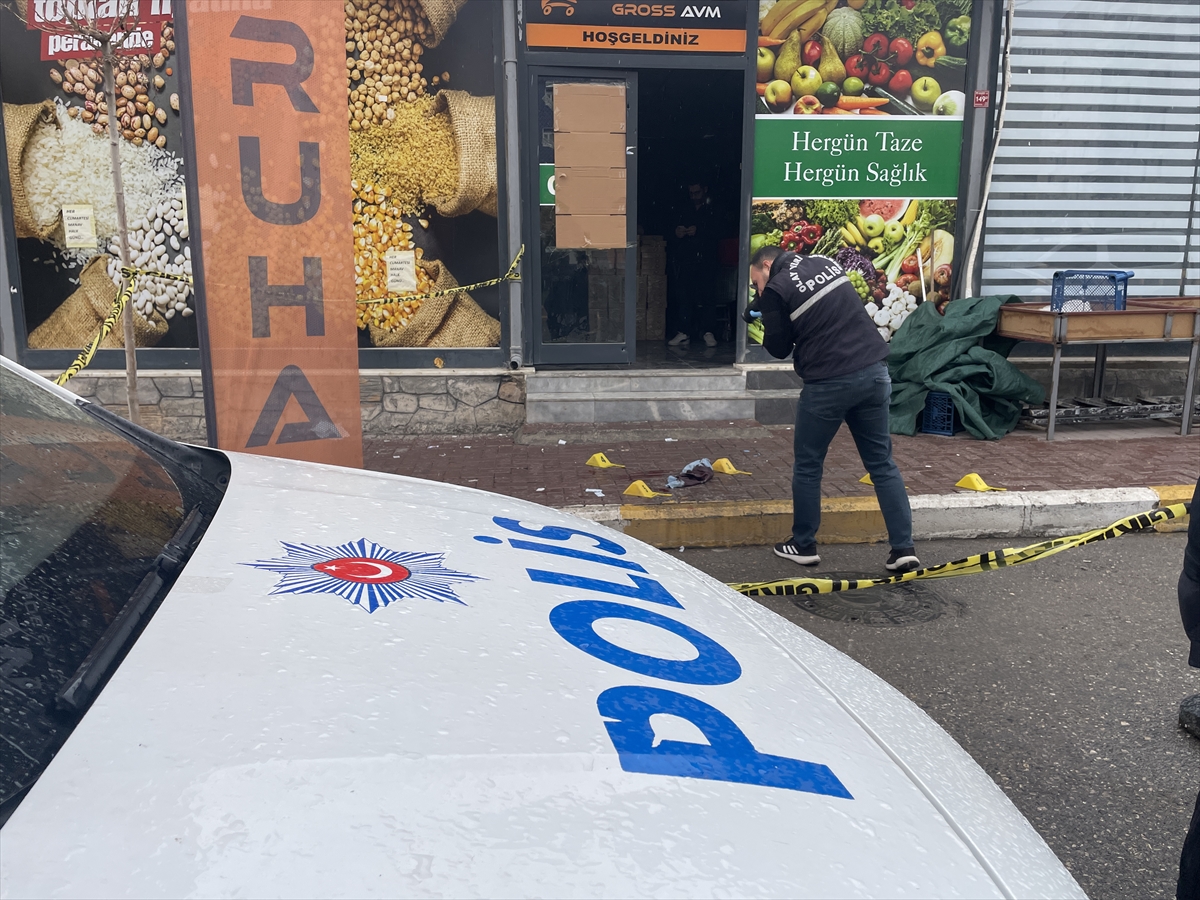 Şanlıurfa'da silahlı saldırıya uğrayan market çalışanı yaralandı