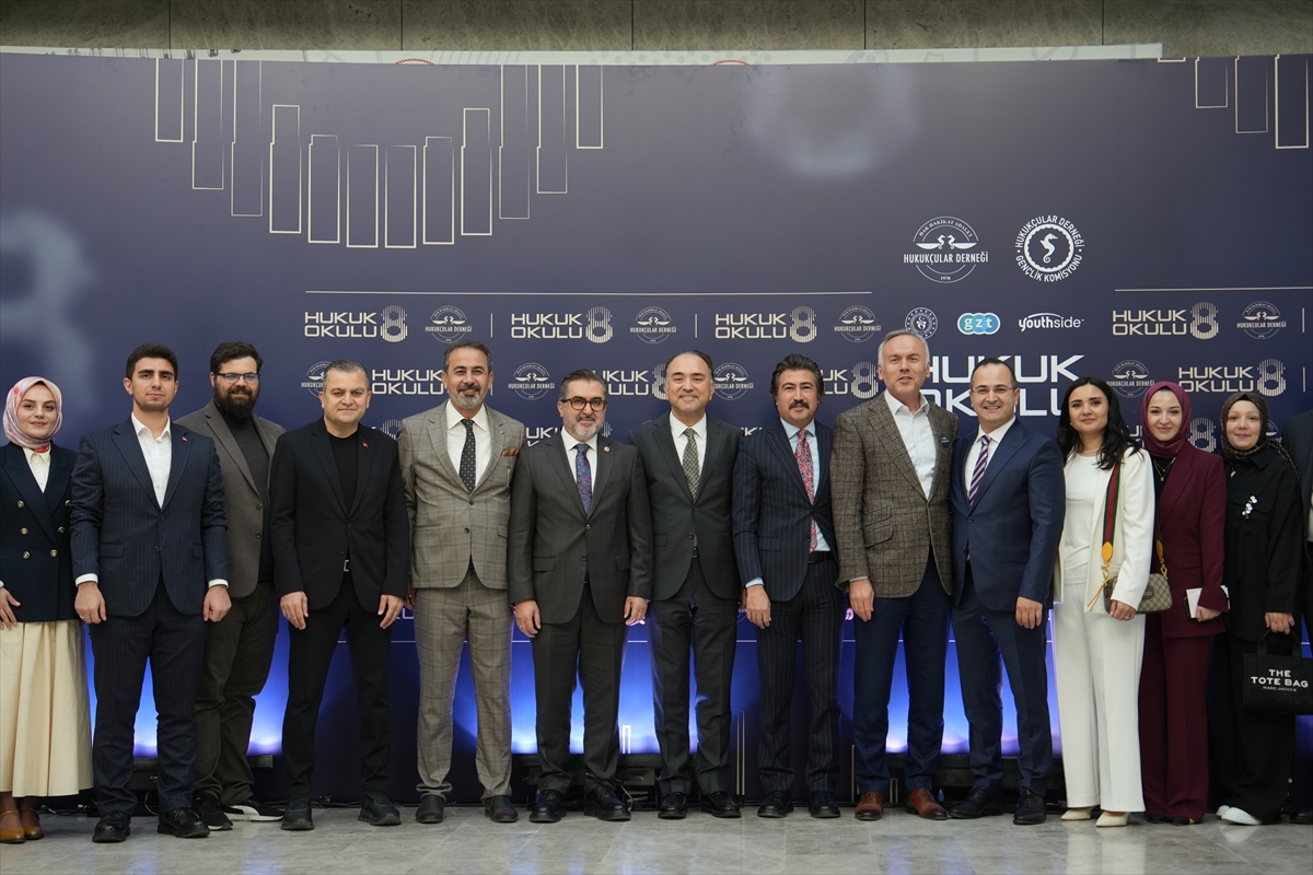 Bugün dünya üzerinde adaletin sesi çoğu zaman kısılıyor