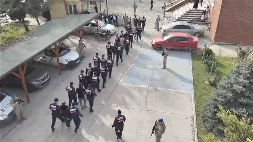 Organize suç örgütlerine yönelik 7 ilde düzenlenen operasyonlarda 47 şüpheli tutuklandı