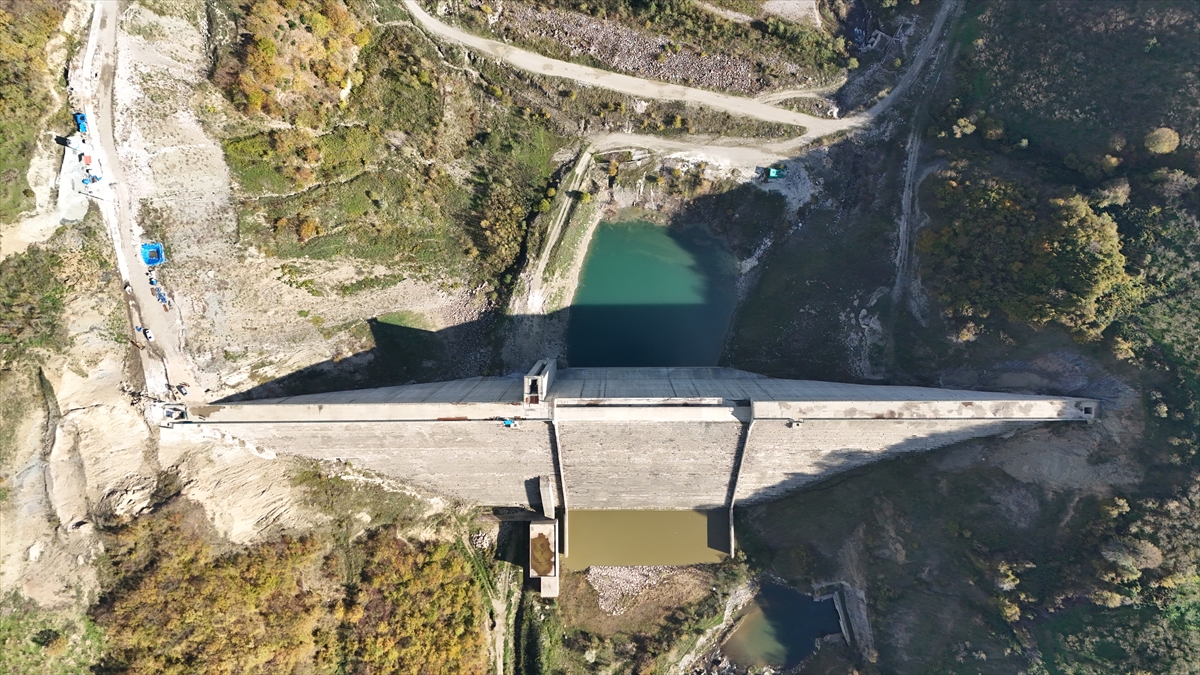 İnşasında sona gelinen Ballıkaya Barajı'ndan Sakarya'ya yıllık 109,75 milyon metreküp su aktarılacak