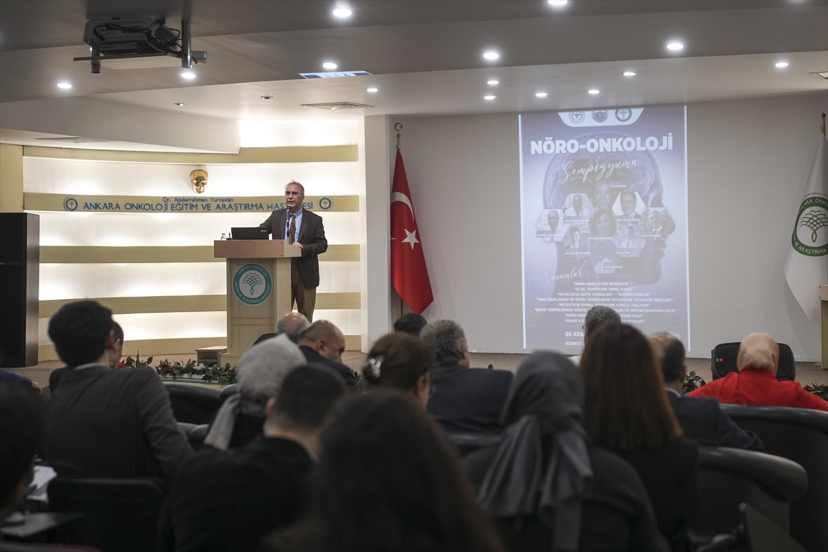Ankara Onkoloji Eğitim ve Araştırma Hastanesinde "Nöro-Onkoloji Sempozyumu" düzenlendi