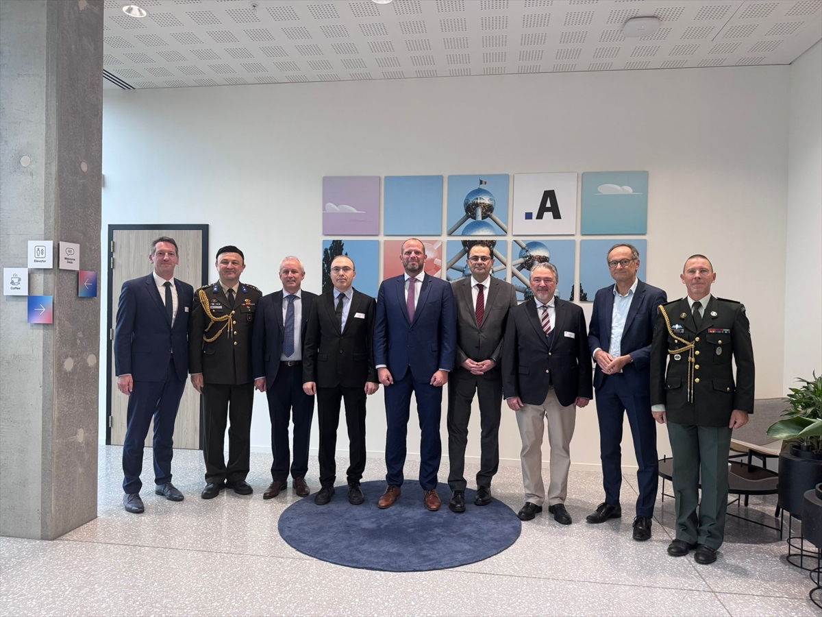 Brüksel'de Türkiye-Belçika Savunma Sanayi Endüstri Günü düzenlendi