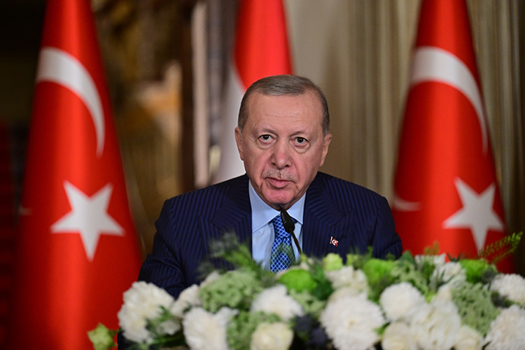 Hedefimizi 10 milyar dolar olarak güncellemeyi görüştük