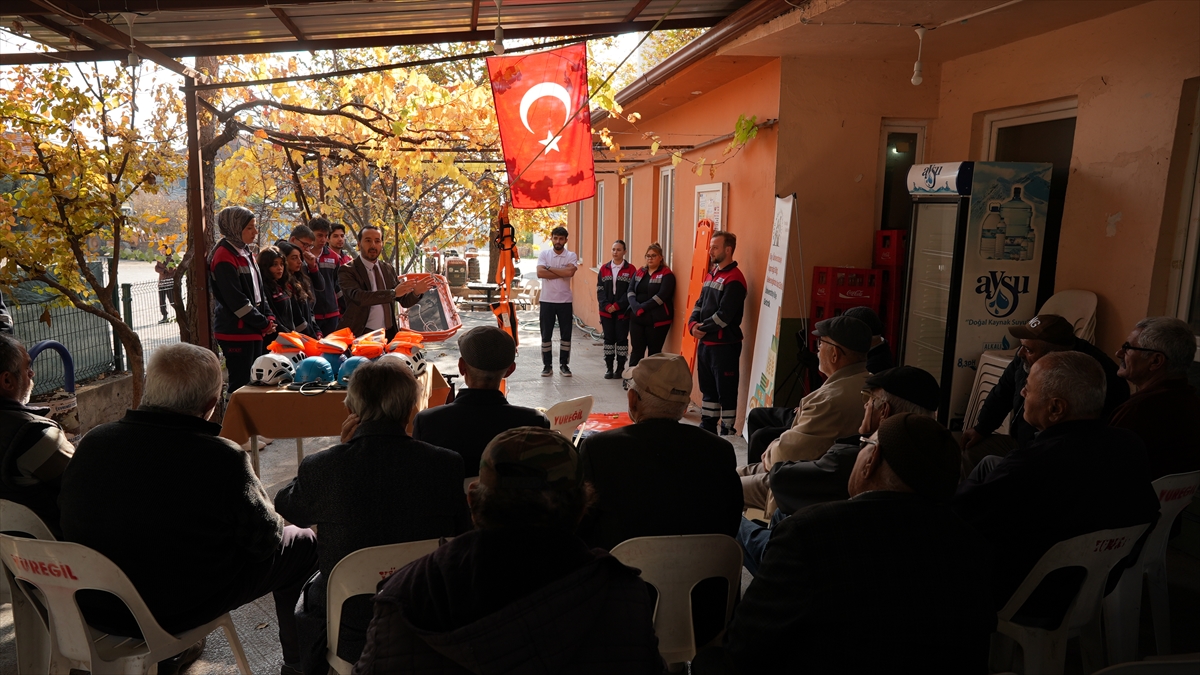Türkiye'nin ilk "Köy Üniversitesi" projesiyle kırsalın ihtiyaçlarına akademik destek