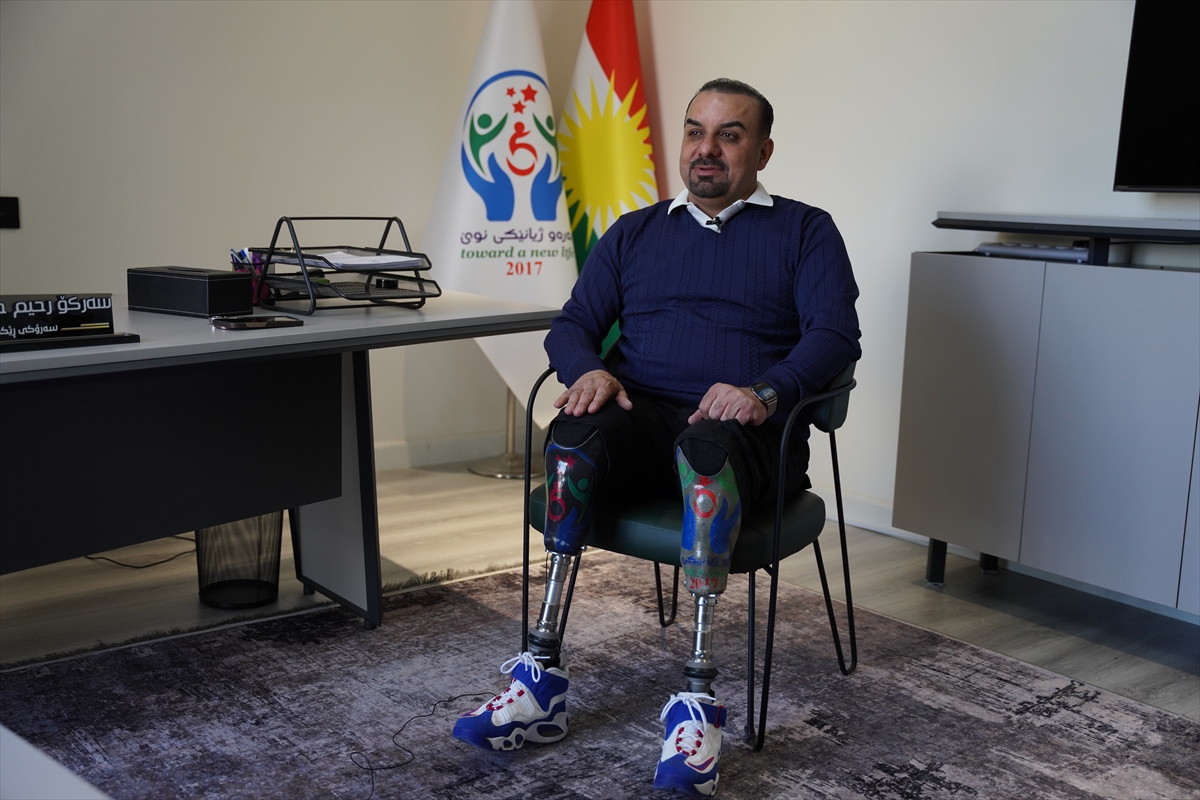 Çocukluğunda geçirdiği kazada bacaklarını kaybeden Iraklı Garib hayatını engellilere adadı