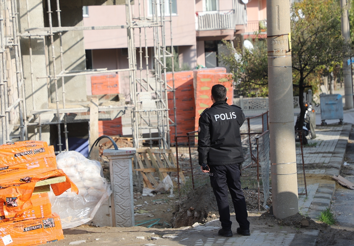 Denizli'de inşaatın 2. katından düşen işçi öldü