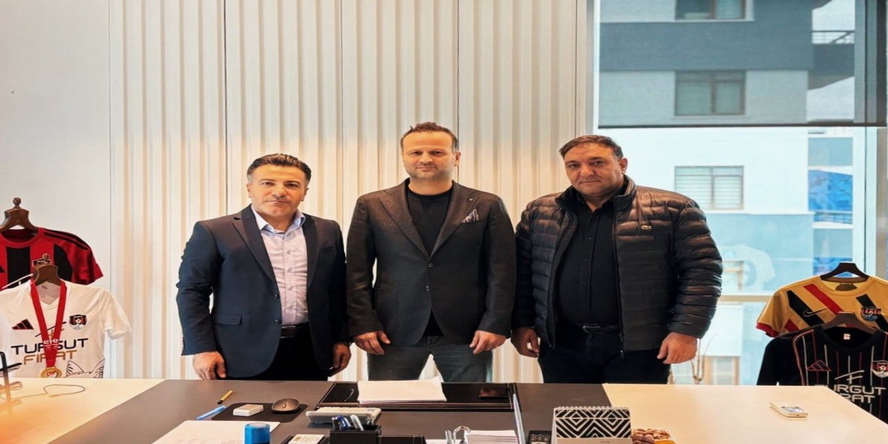 İmaj Altyapı Vanspor, teknik direktörlük için Osman Zeki Korkmaz ile anlaşmaya vardığını açıkladı