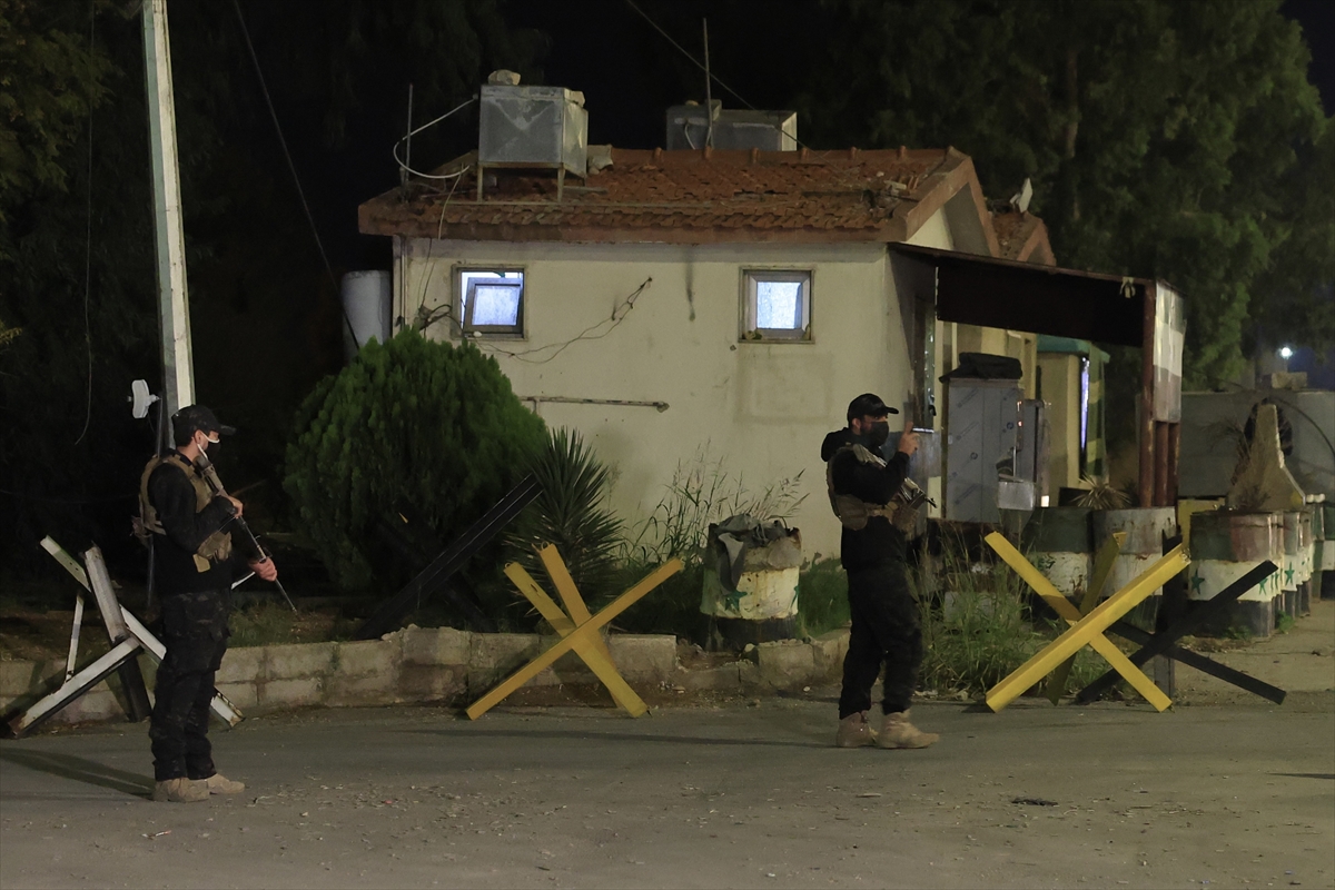 Suriye'nin başkenti Şam’da patlama sesleri duyuldu