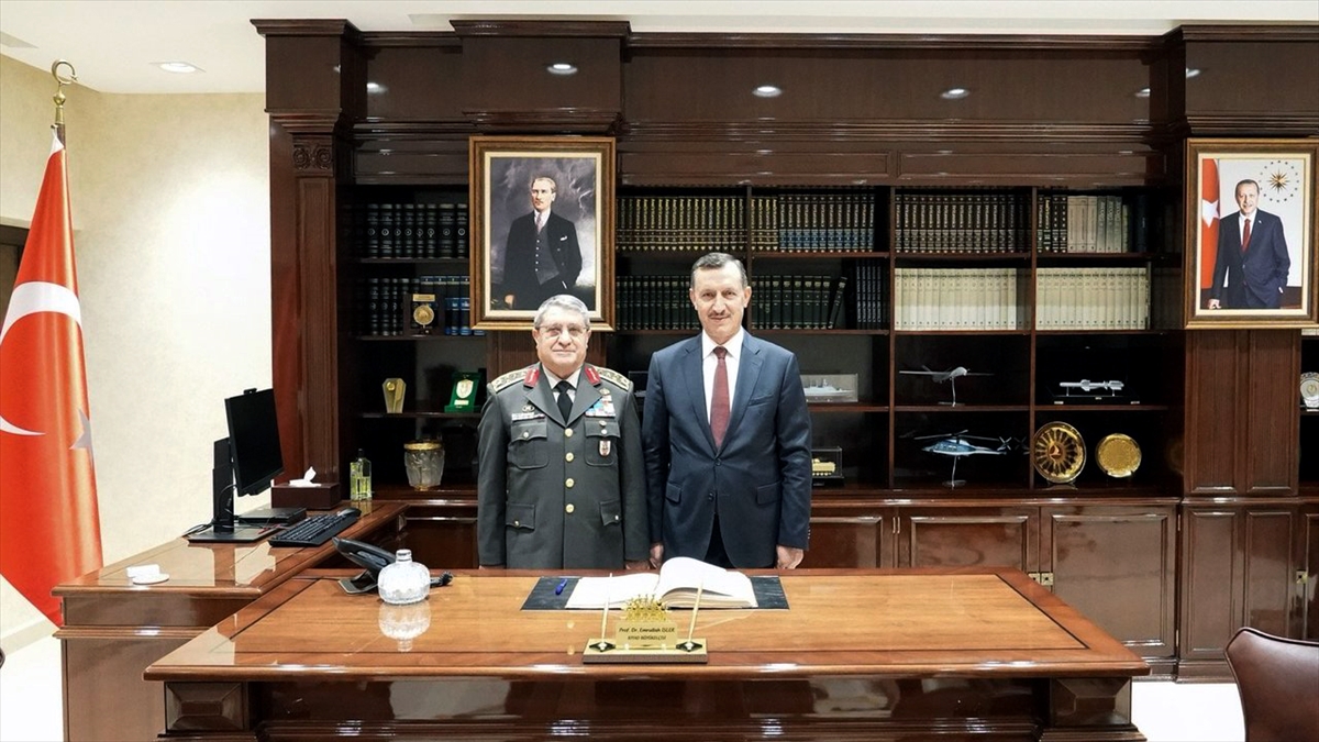 Genelkurmay Başkanı Orgeneral Bayraktaroğlu'ndan Riyad Büyükelçisi İşler'e ziyaret