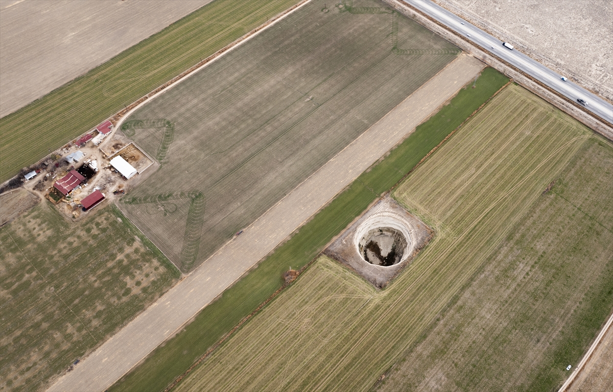 AFAD'ın çalışmasında Konya Kapalı Havzası'nda 684 obruk tespit edildi