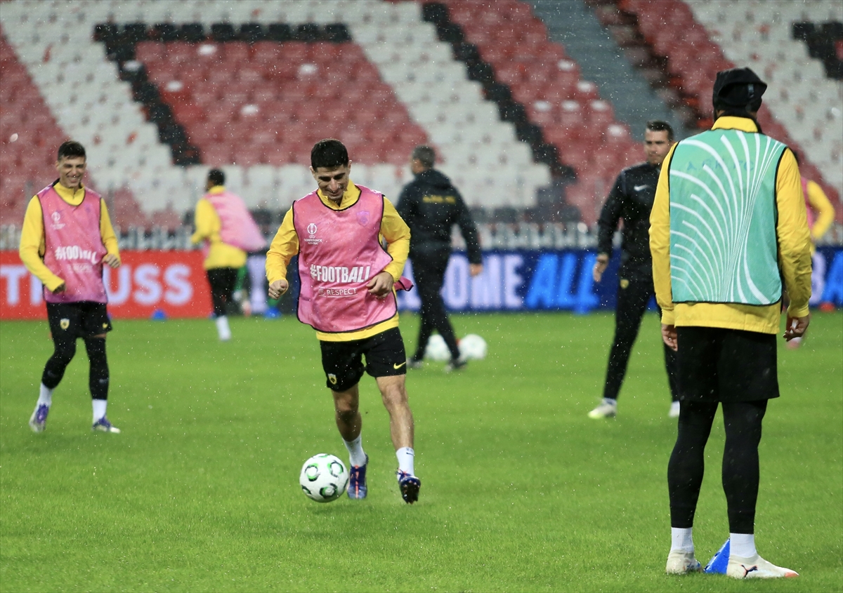AEK, Samsunspor maçının hazırlıklarını tamamladı