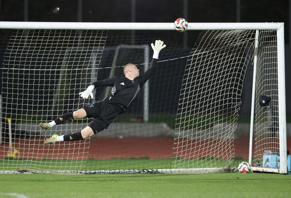 Kocaelispor, Karagümrük maçının hazırlıklarını sürdürdü
