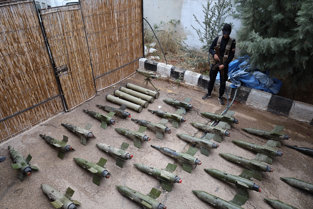 Suriye'nin Dera ilinde 46 adet tanksavar füzesi ele geçirildi