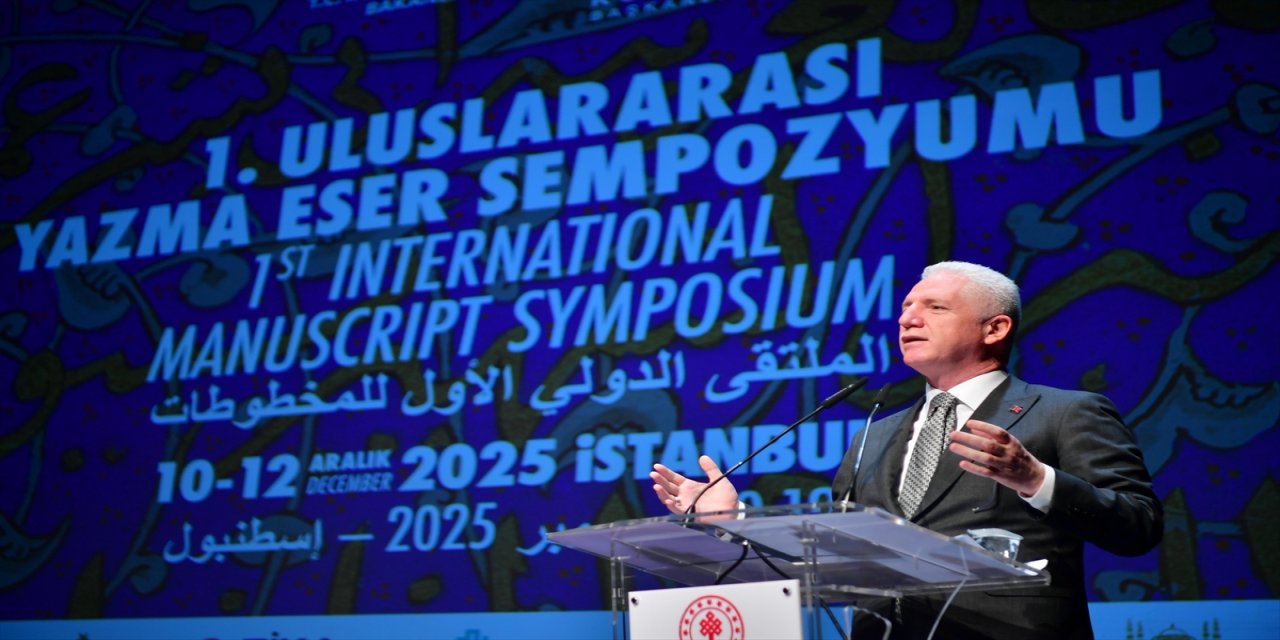 Uluslararası Yazma Eser Sempozyumu İstanbul’da başladı