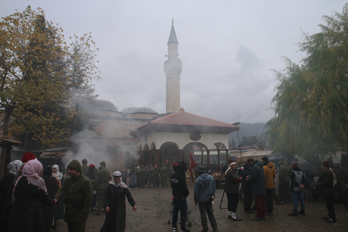 Tokat'ta çekilen "Onbeşliler" dizisinde şehit yakınları ve gaziler de rol aldı