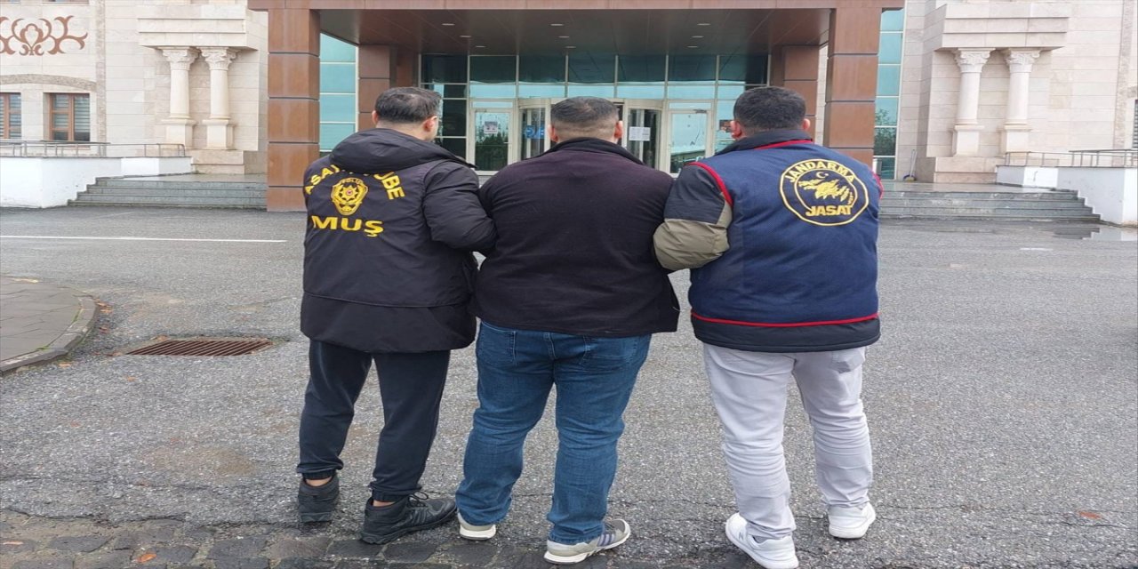 Muş’ta Hakkında 20 Yıl Kesinleşmiş Hapis Cezası Bulunan Firari Hükümlü Operasyonla Yakalandı