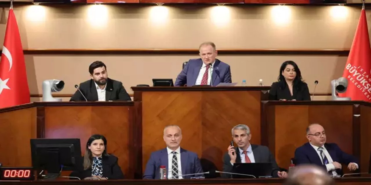 İBB Meclisinde mezarlık, otopark ve çeşitli hizmetlere yapılan zamlara AK Parti’den tepki