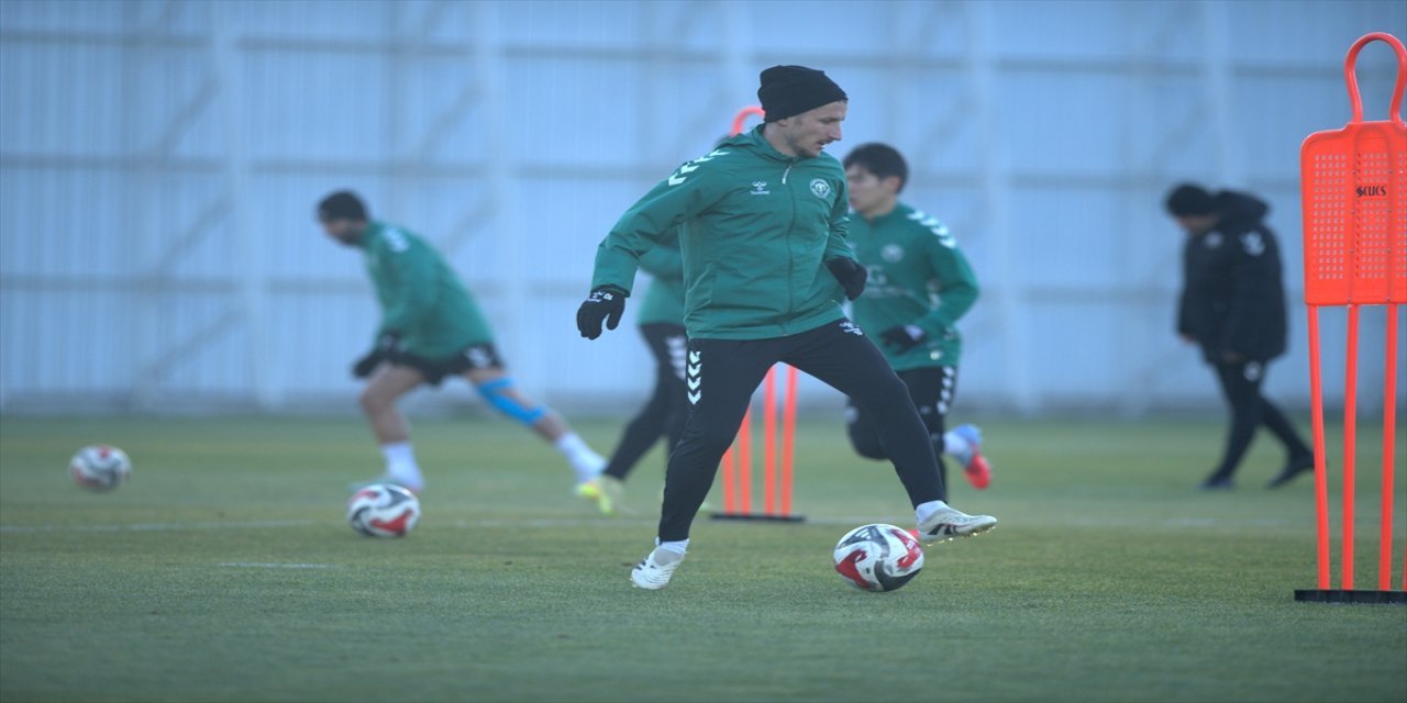 Konyaspor, Fenerbahçe deplasmanı hazırlıklarını sürdürdü