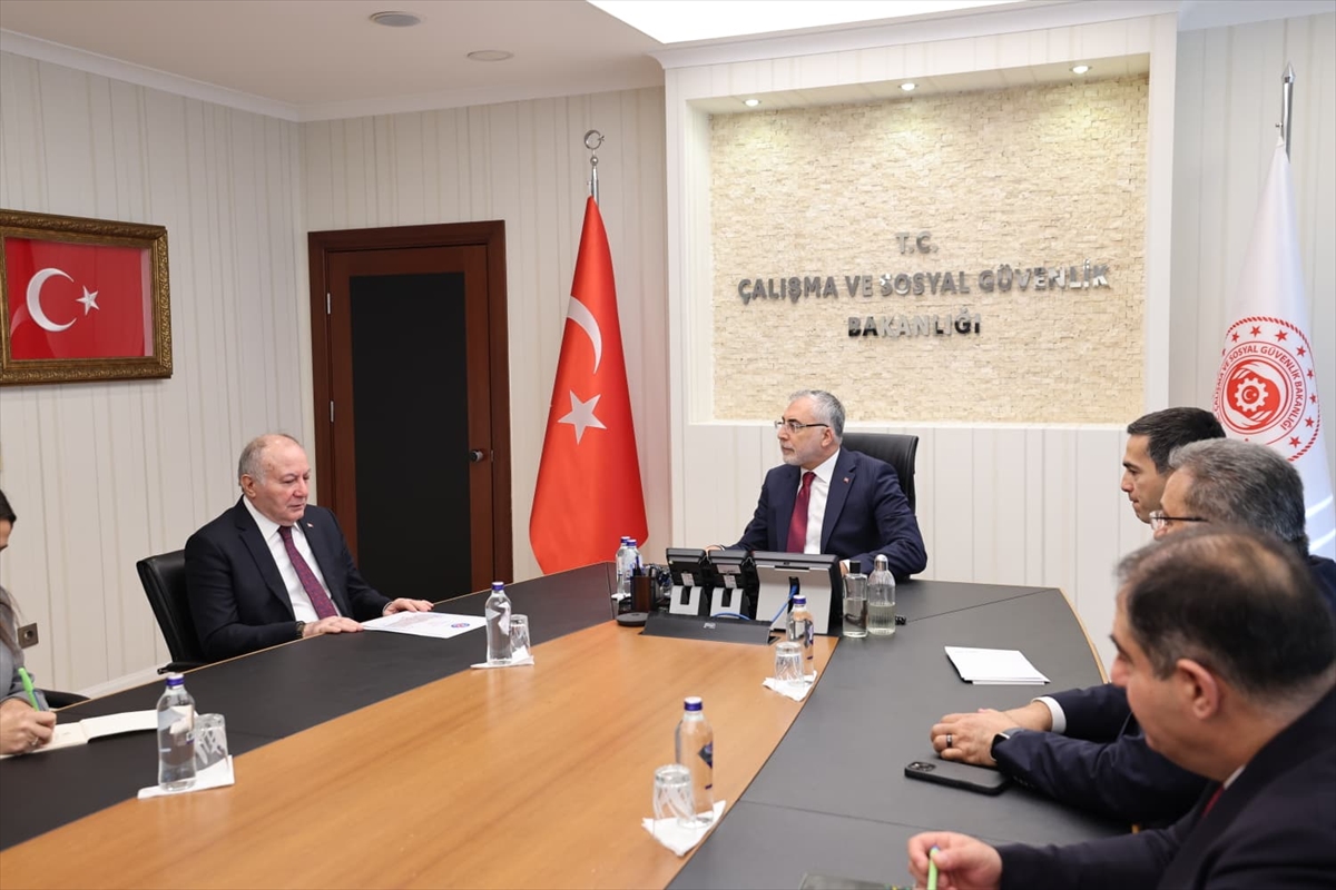 Asgari Ücret Tespit Komisyonu toplandı