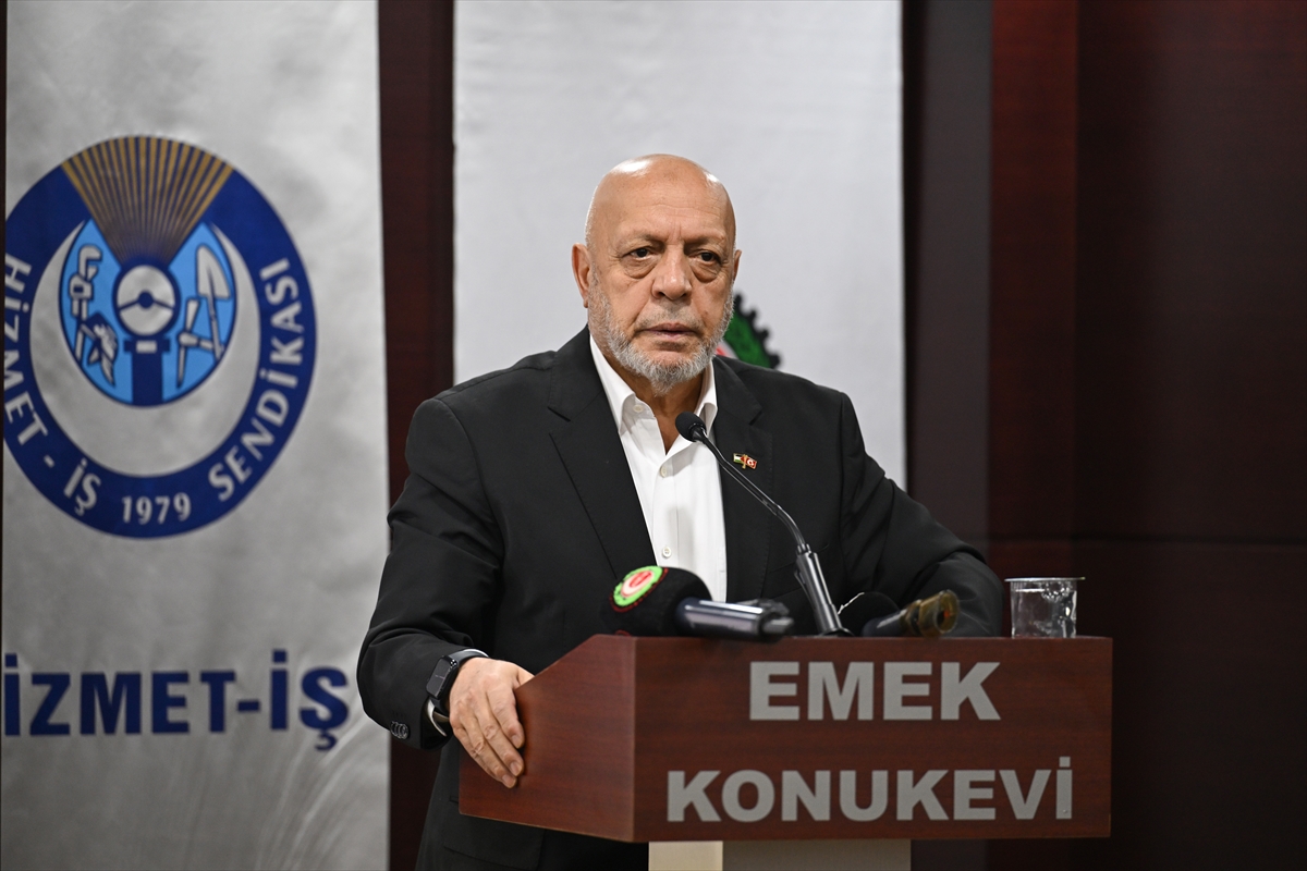 'TÜRK-İŞ doğru bir iş yaptı, arkasındayız'