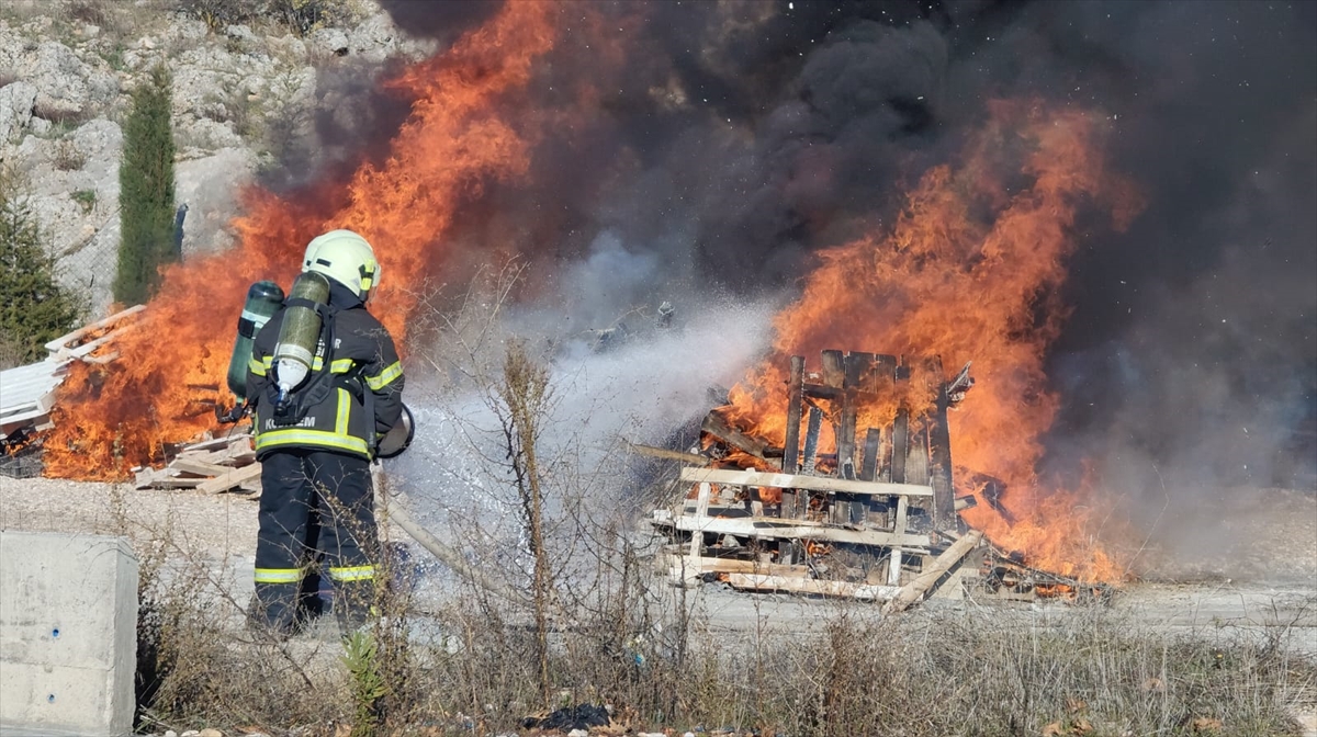 Burdur'da KBRN ve yangın tatbikatı yapıldı