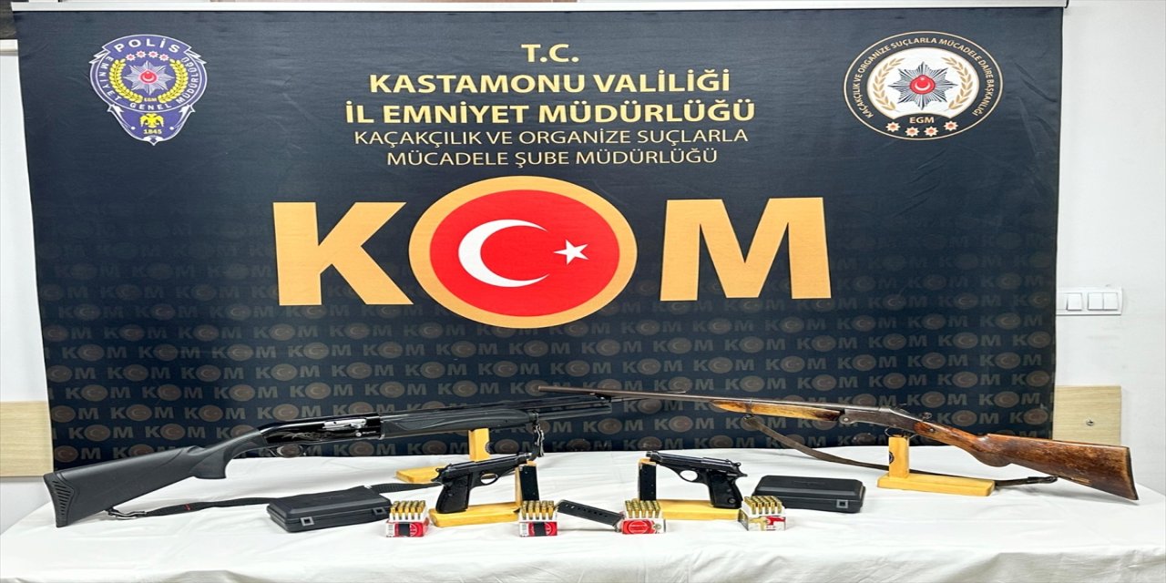 Kastamonu’da ruhsatsız silah operasyonunda 8 şüpheli gözaltına alındı