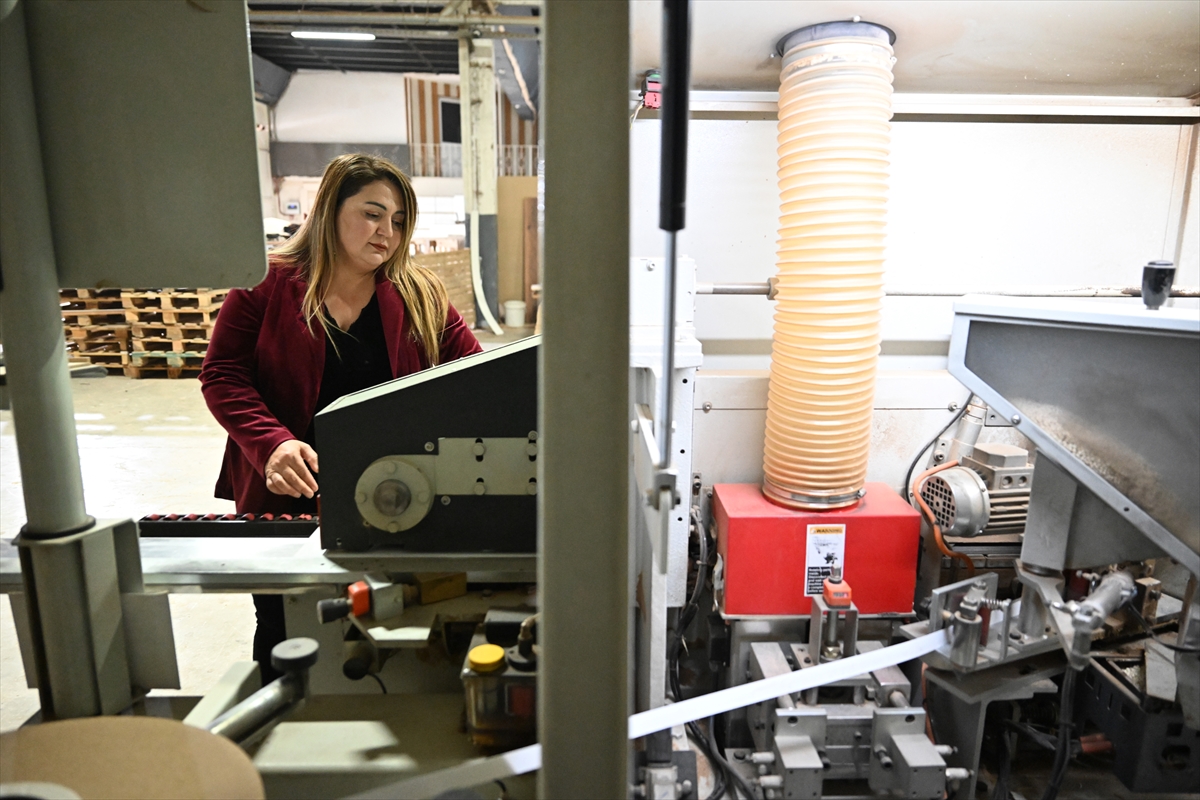 Gaziantep'te mobilya üreten kadın girişimci 8 ülkeye ihracat gerçekleştiriyor