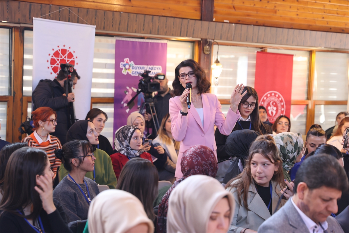 Gaziantep'te "Yapay Zeka Çağında Habercilik" kampı sona erdi
