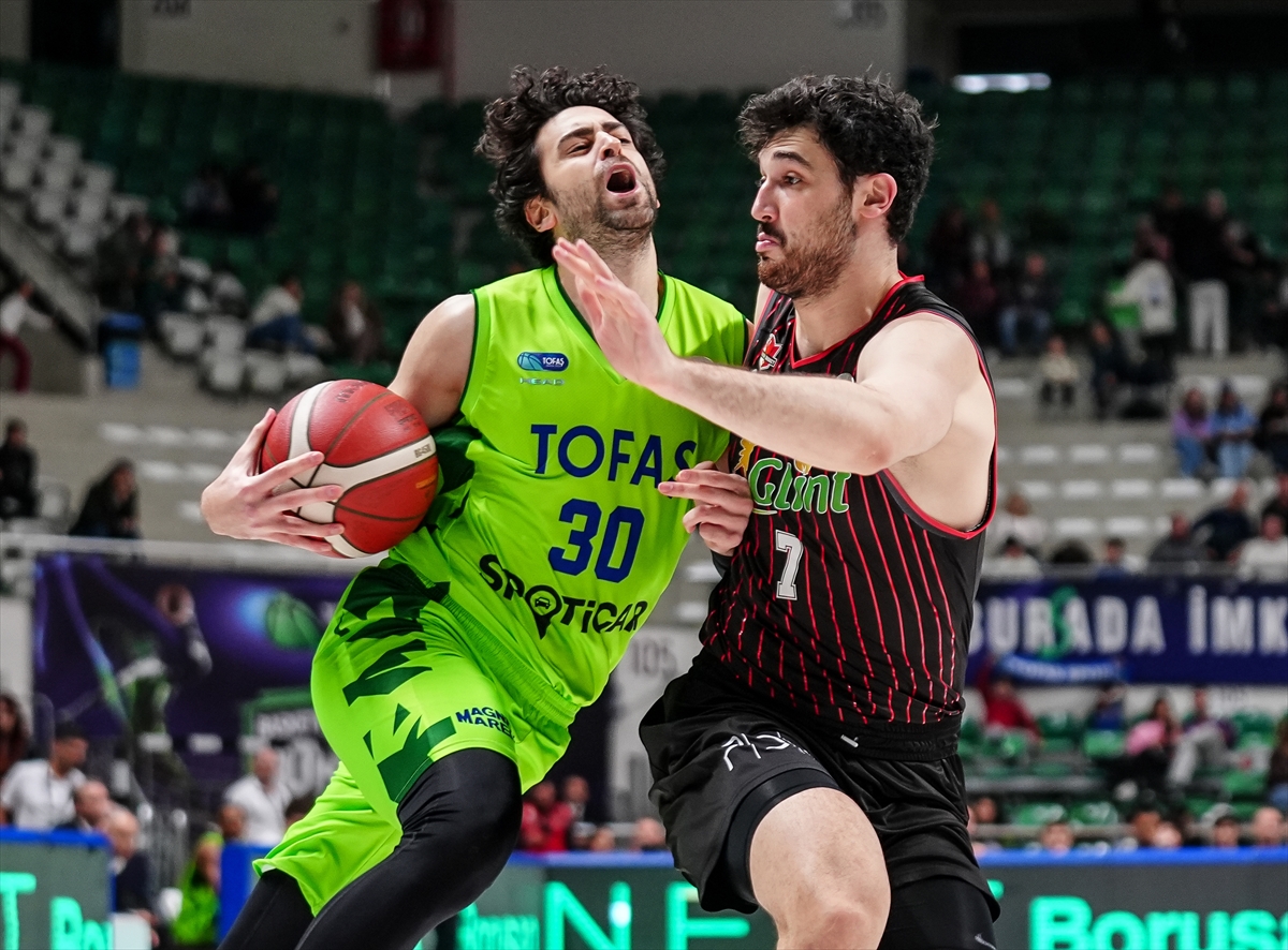 TOFAŞ: 80 - Glint Manisa Basket: 62