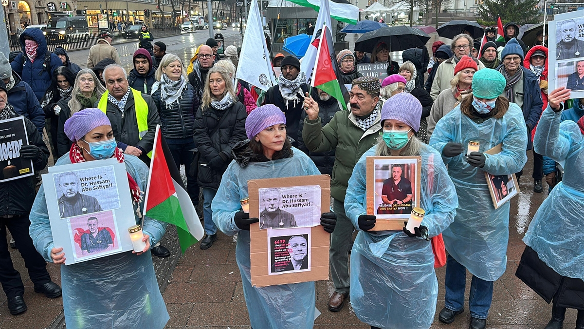 İsveç'te, İsrail'in ateşkese rağmen Gazze'ye saldırıları protesto edildi