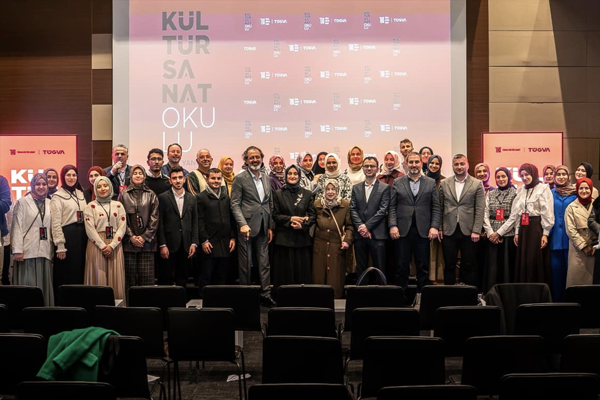 TÜGVA'nın "İz ve Yansıma" temalı "Kültür Sanat Okulu" tanıtıldı
