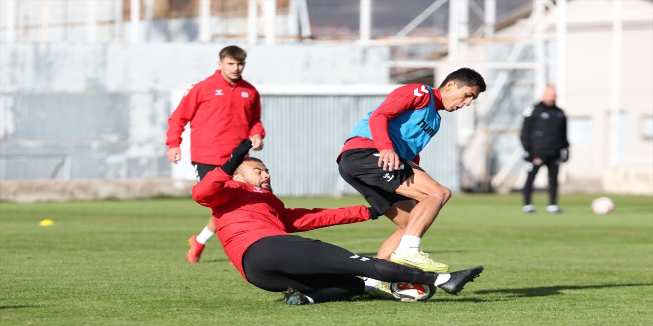 Özbelsan Sivasspor, Iğdır FK ile oynayacağı maçın hazırlıklarına başladı