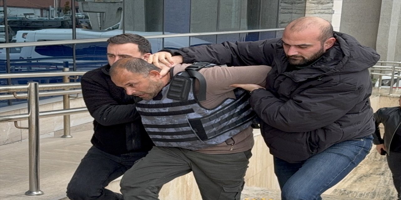 Zonguldak’ın Kozlu ilçesinde çıkan bıçaklı kavgada 1 kişi öldü, 1 kişi yaralandı