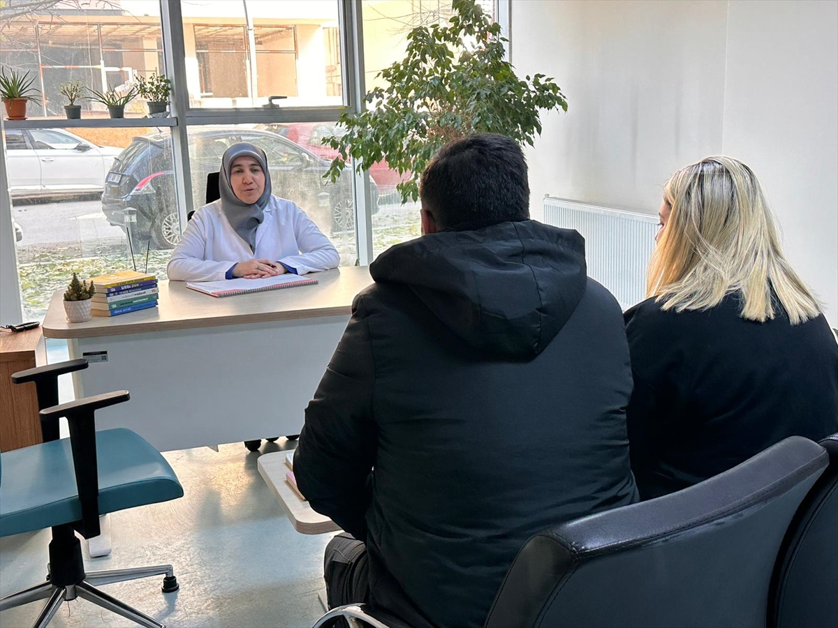Van'da aile danışmanlığı hizmeti evliliklerin sürdürülmesine katkı sunuyor