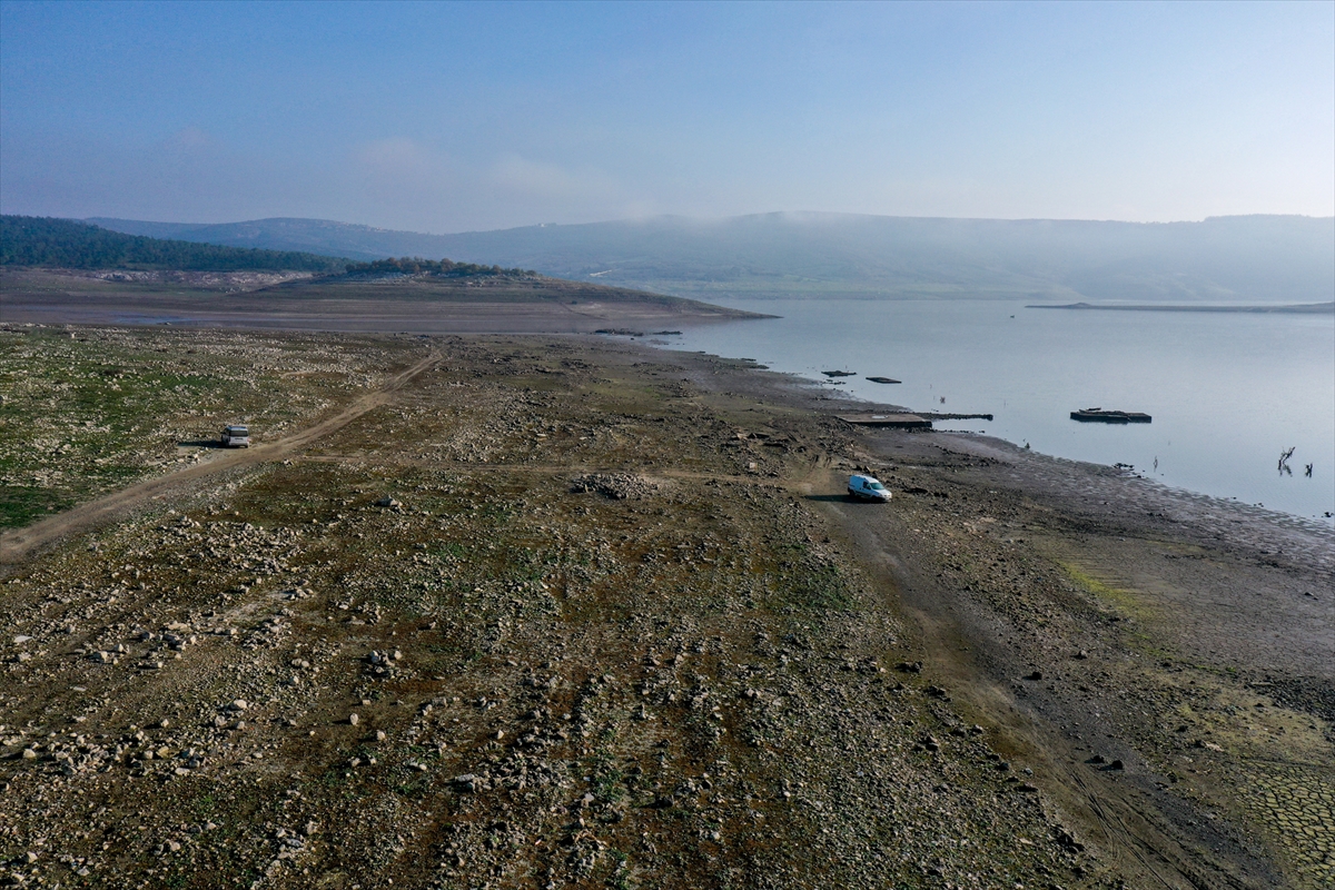Balıkesir kent merkezinin su ihtiyacını karşılayan barajın seviyesi yüzde 10'un altına düştü