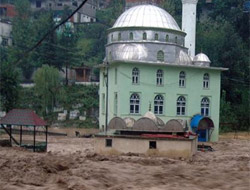 Artvin-Erzurum Karayolu Sular Altında Kaldı