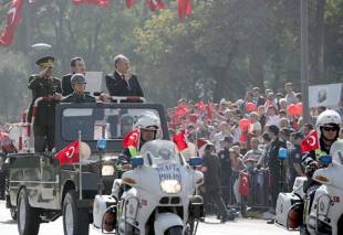 Vatan caddesi yarın trafiğe kapatılacak