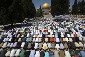 HAMAS: İslam Ümmeti Ayağa Kalk!