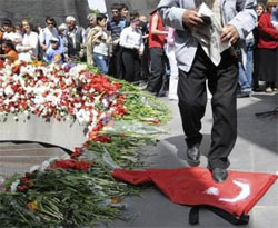 İsrail, "Ermeni soykırımı" ile misilleme yapıyor