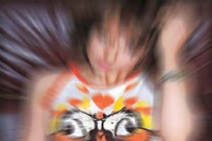 Kızlarını para karşılığı sattılar